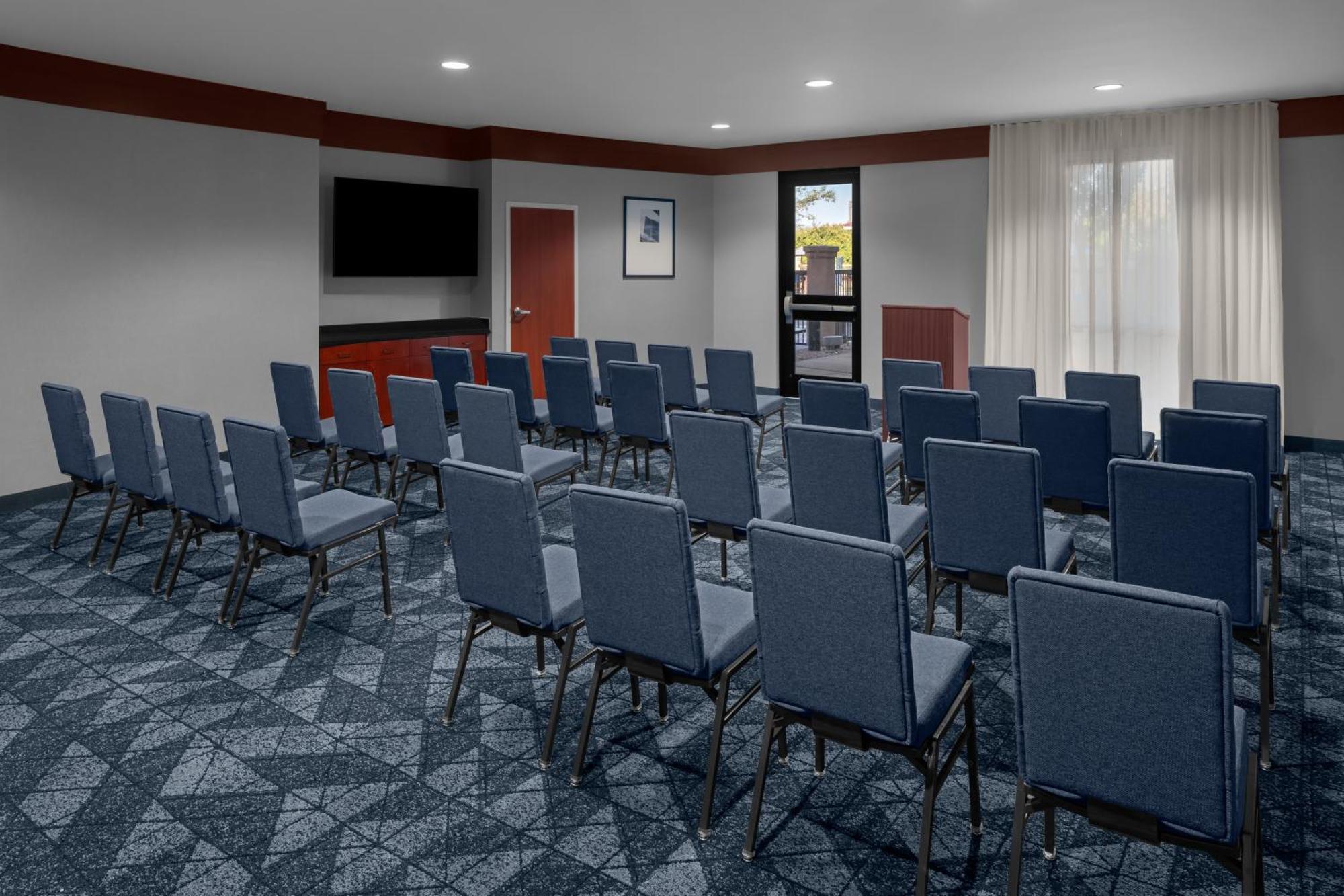 Courtyard By Marriott Santa Clarita Valencia Exterior foto