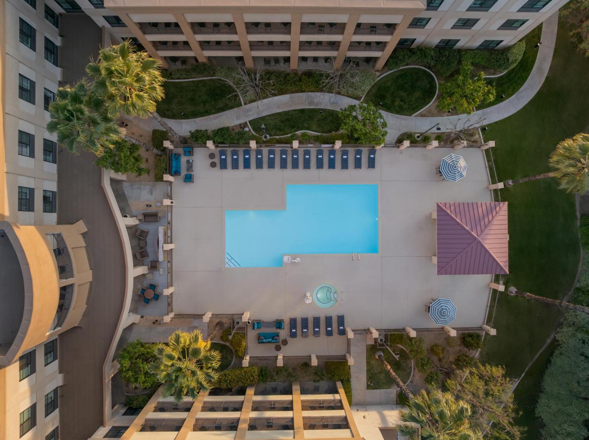 Courtyard By Marriott Santa Clarita Valencia Exterior foto