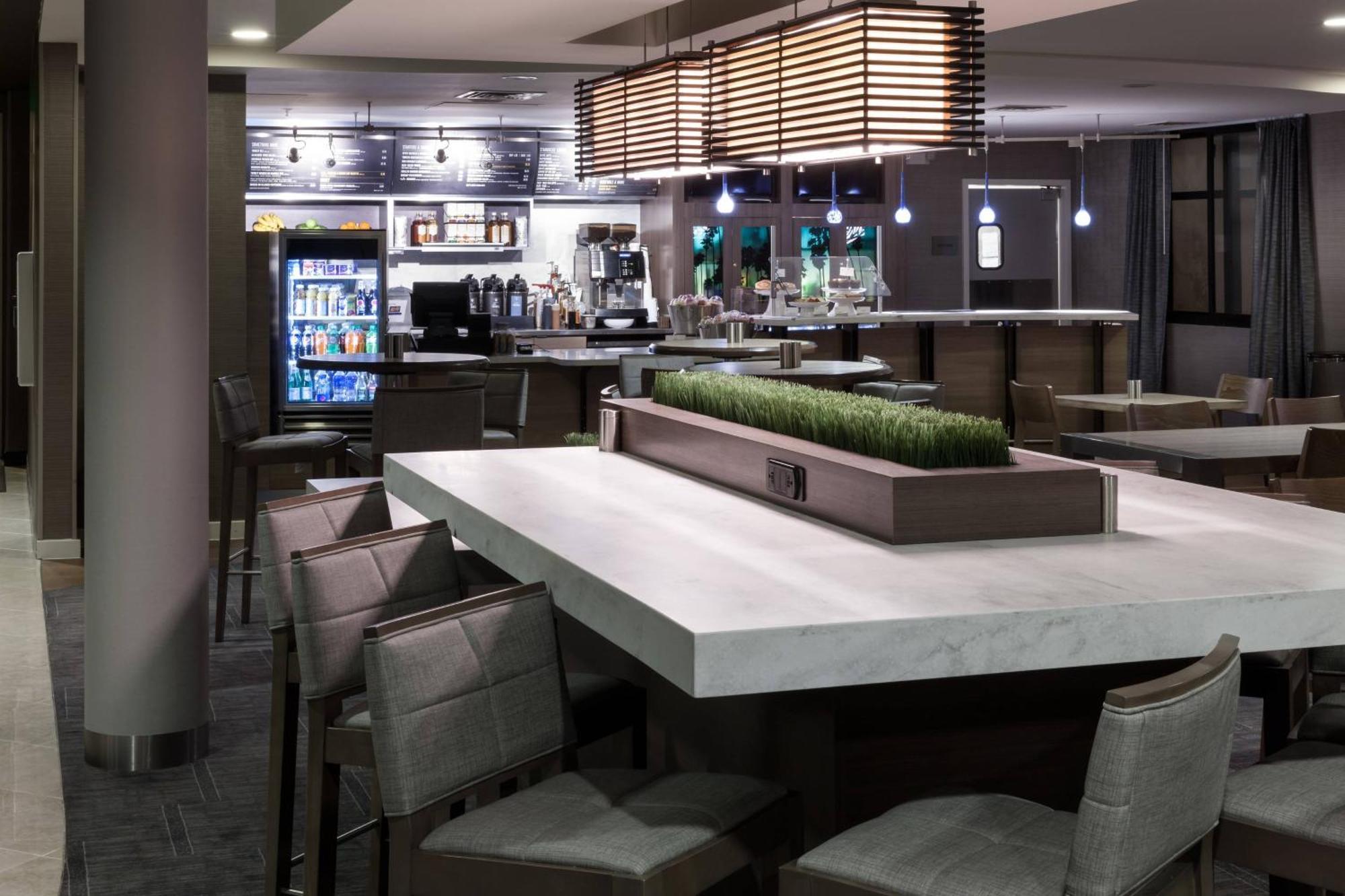 Courtyard By Marriott Santa Clarita Valencia Exterior foto
