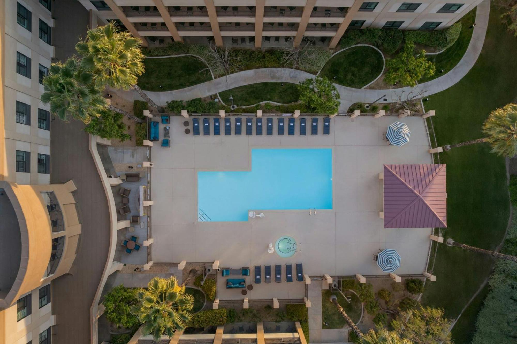 Courtyard By Marriott Santa Clarita Valencia Exterior foto