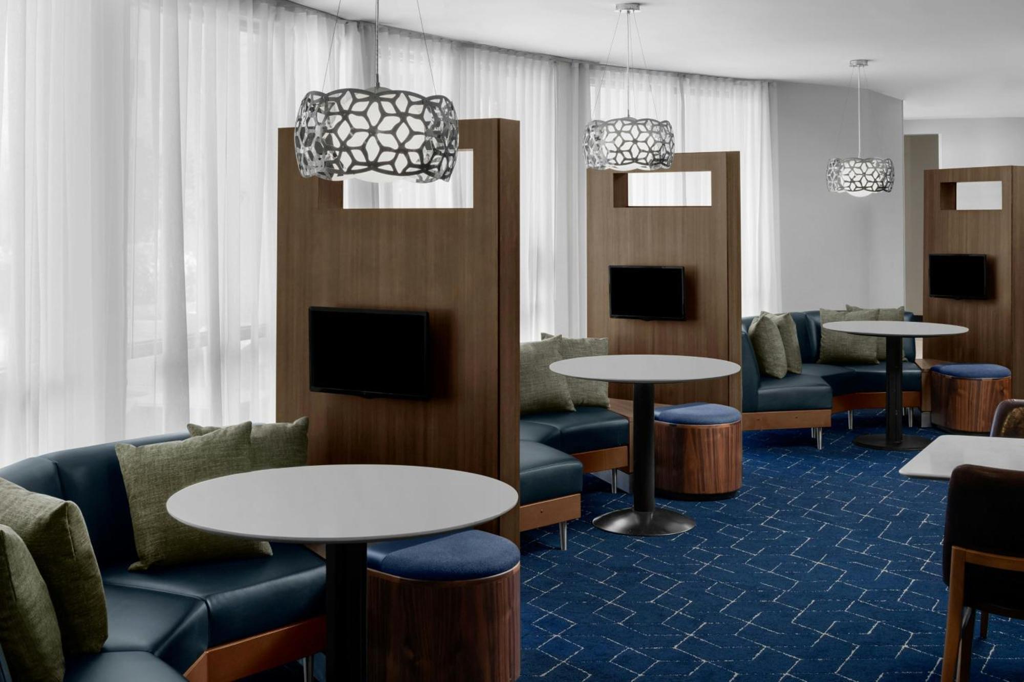 Courtyard By Marriott Santa Clarita Valencia Exterior foto