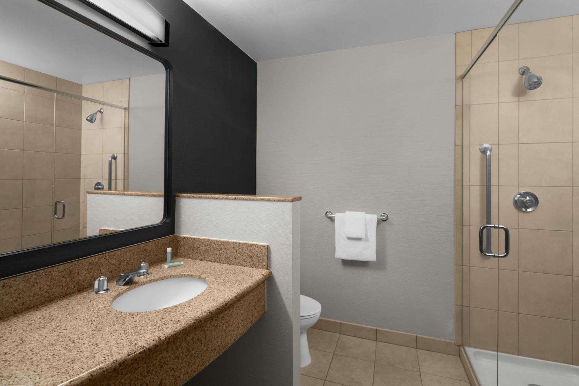 Courtyard By Marriott Santa Clarita Valencia Exterior foto